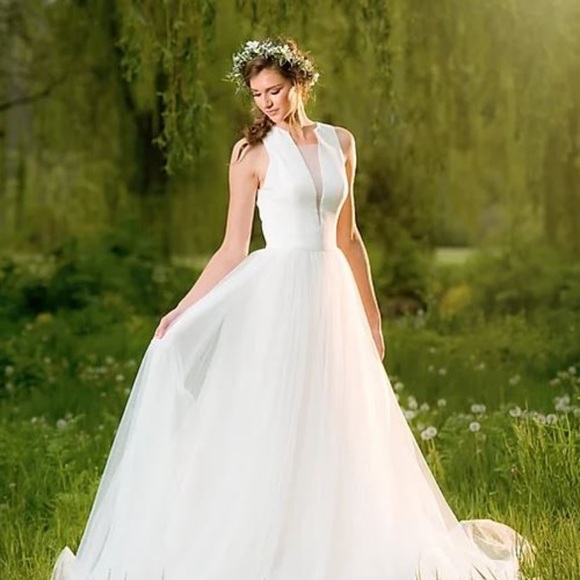 Barbara Kavchok Dresses & Skirts - NEVER WORN! Barbara Kavchok Sydney Wedding Dress